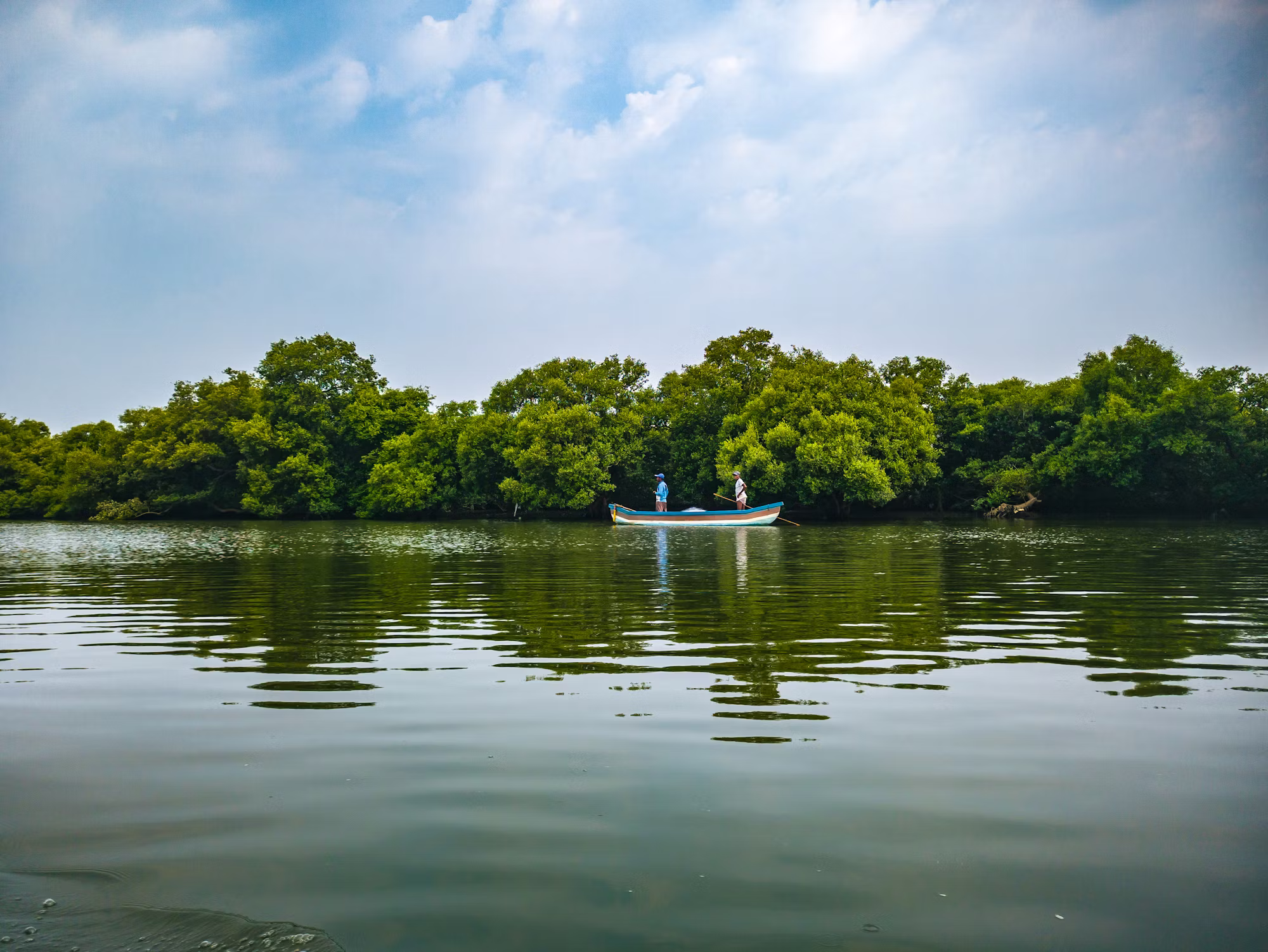 A Beginner’s Guide to Kayak Fishing: Techniques, Tips, and Equipment